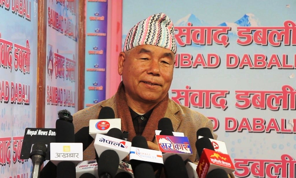 कुलमानलाई चलाए ठिक हुन्नः देव गुरुङ